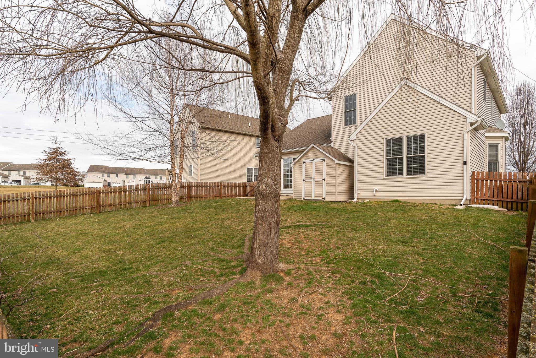 266 North Oak Street Lititz, PA 17543 - Photo 4 of 34 Back of House