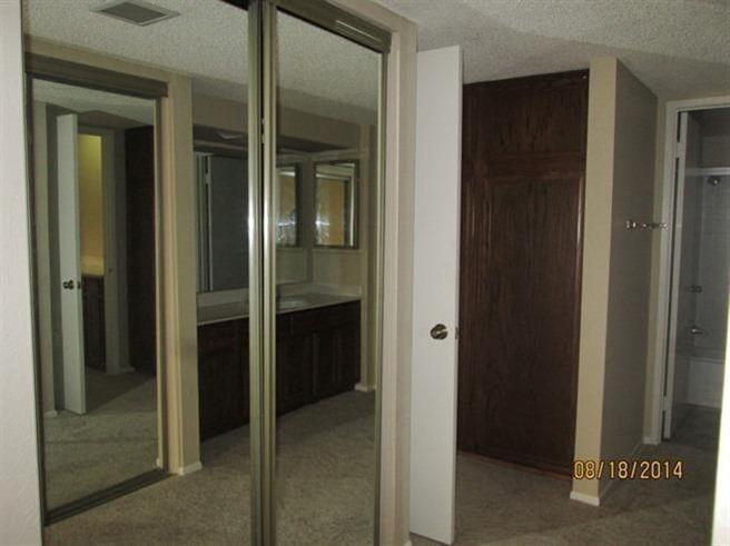 1050 Ramon Road, Unit 80 Palm Springs, CA 92264 - Photo 5 of 10 a view of elevator