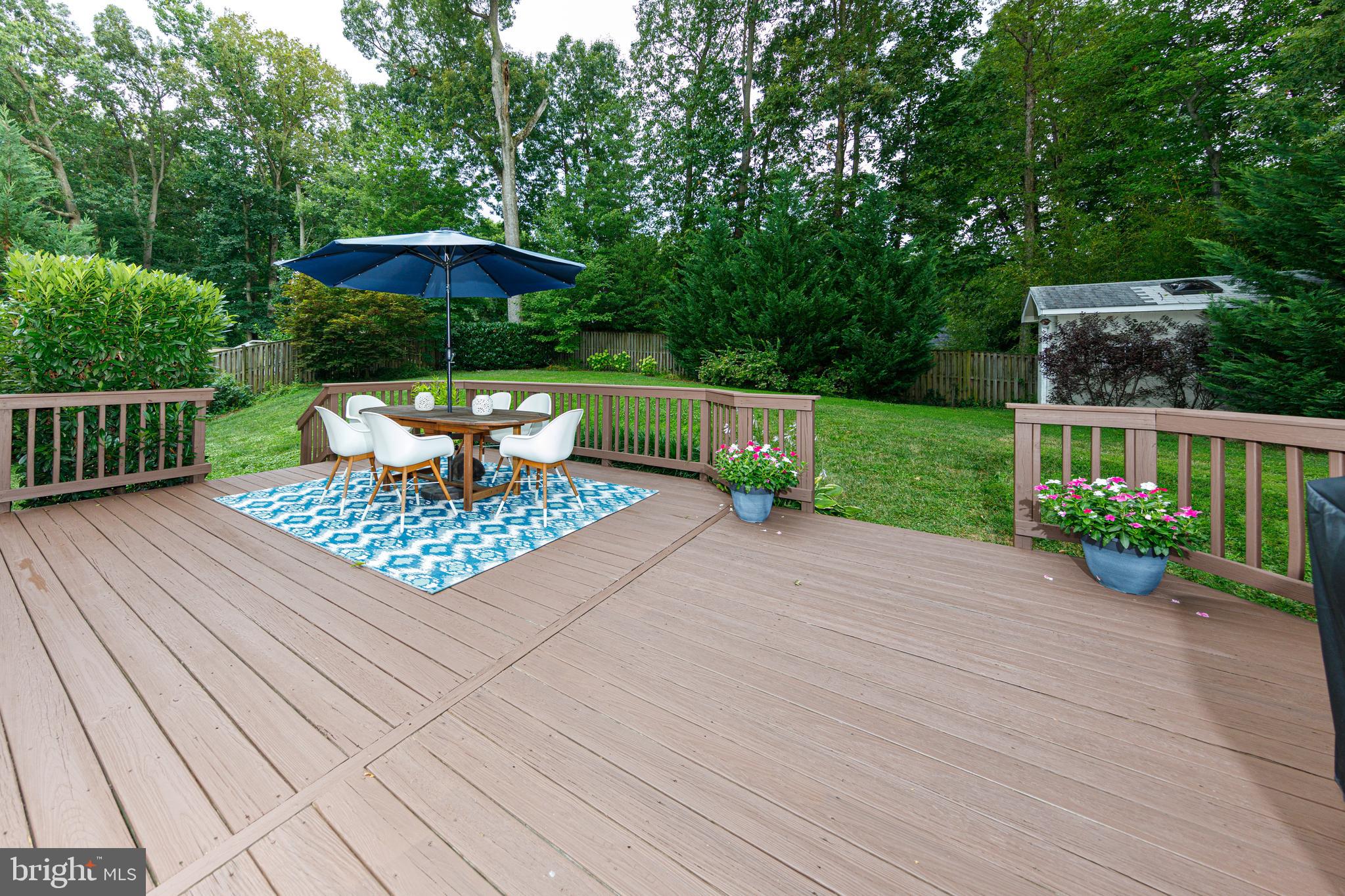 6224 Greeley Boulevard Springfield, VA 22152 - Photo 6 of 44 Loads of room to entertain!!