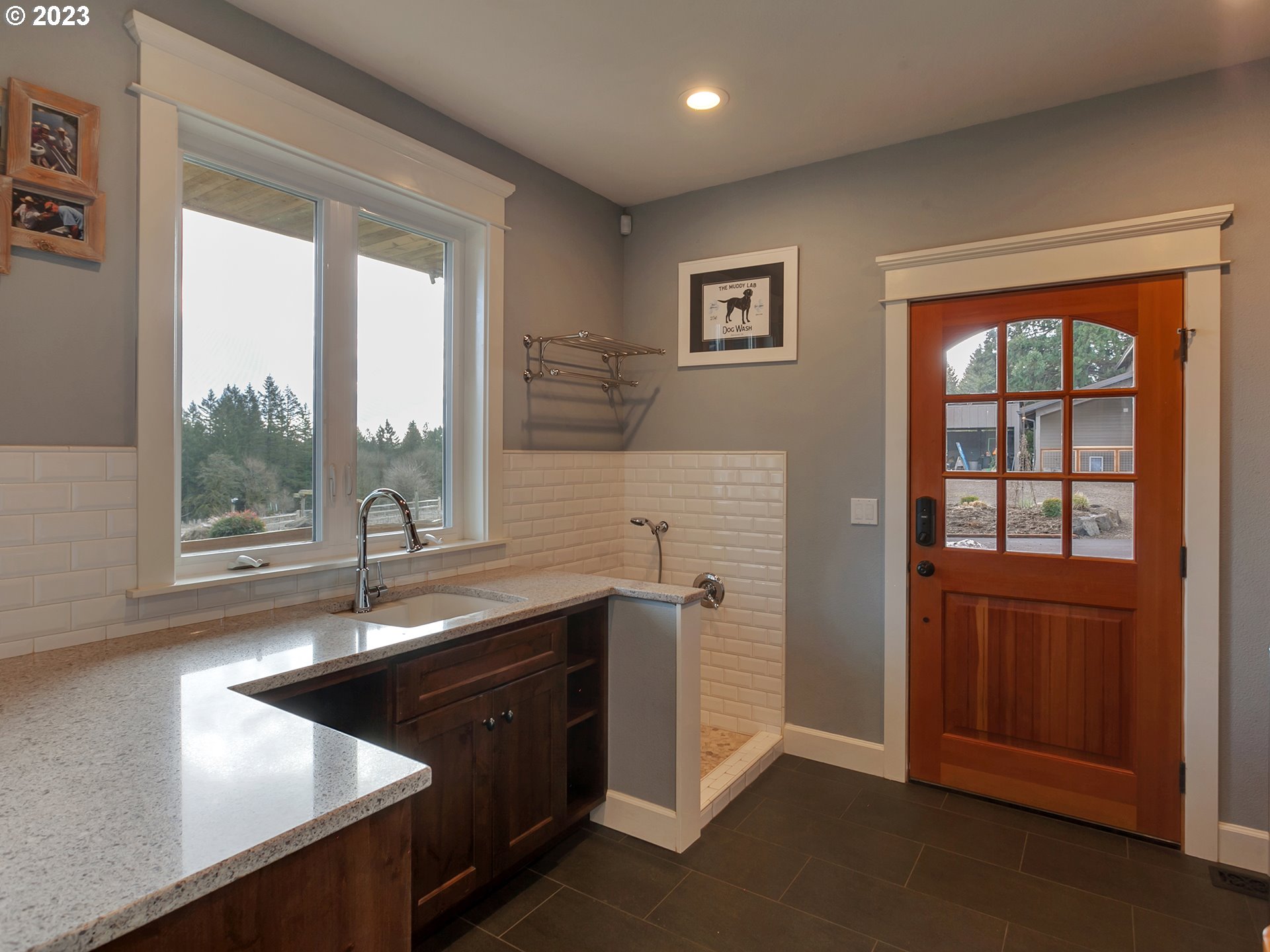 22560 Southwest Schmeltzer Road Sherwood, OR 97140 - Photo 16 of 32 Gallery Image 16