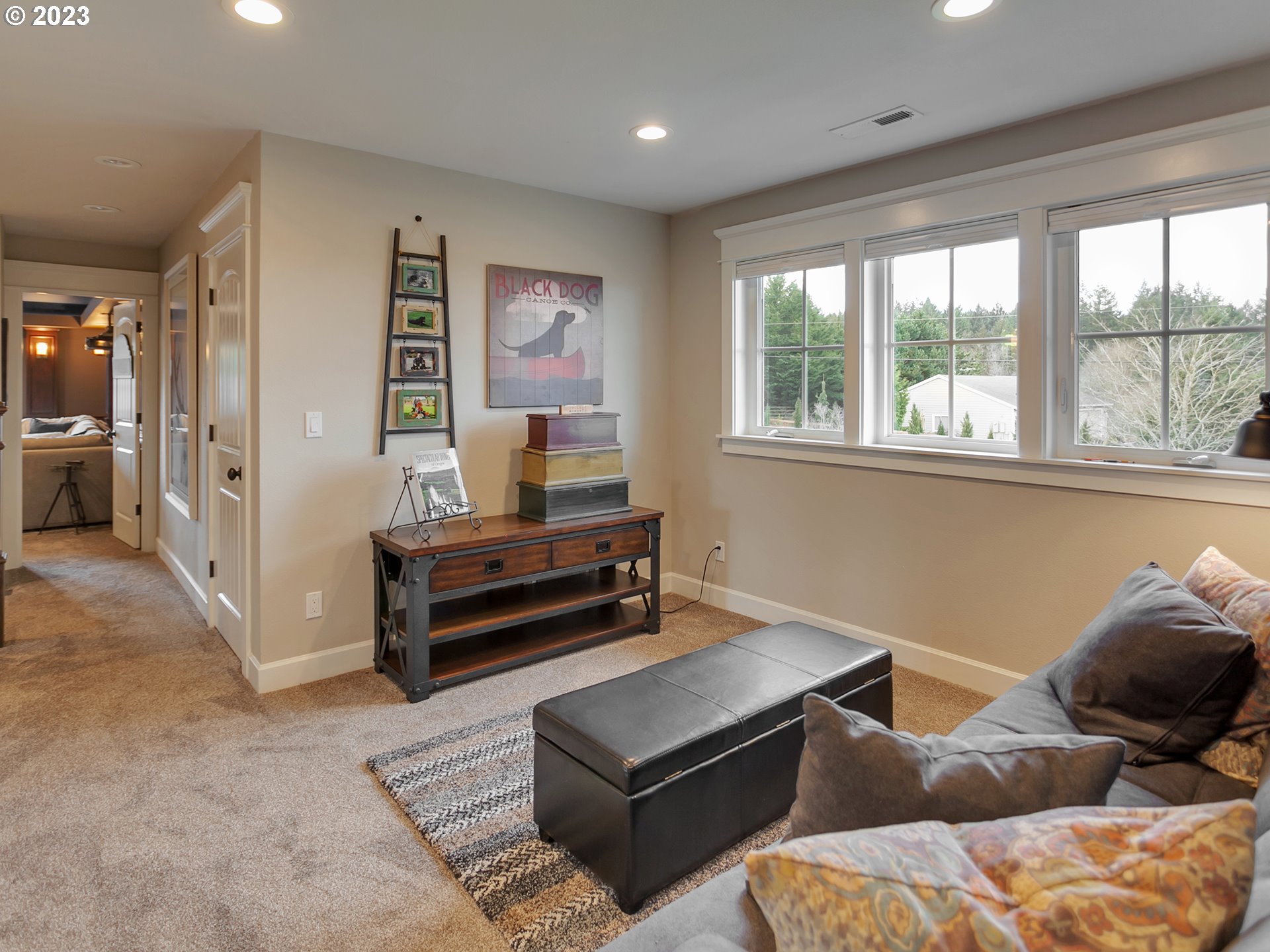 22560 Southwest Schmeltzer Road Sherwood, OR 97140 - Photo 17 of 32 Gallery Image 17