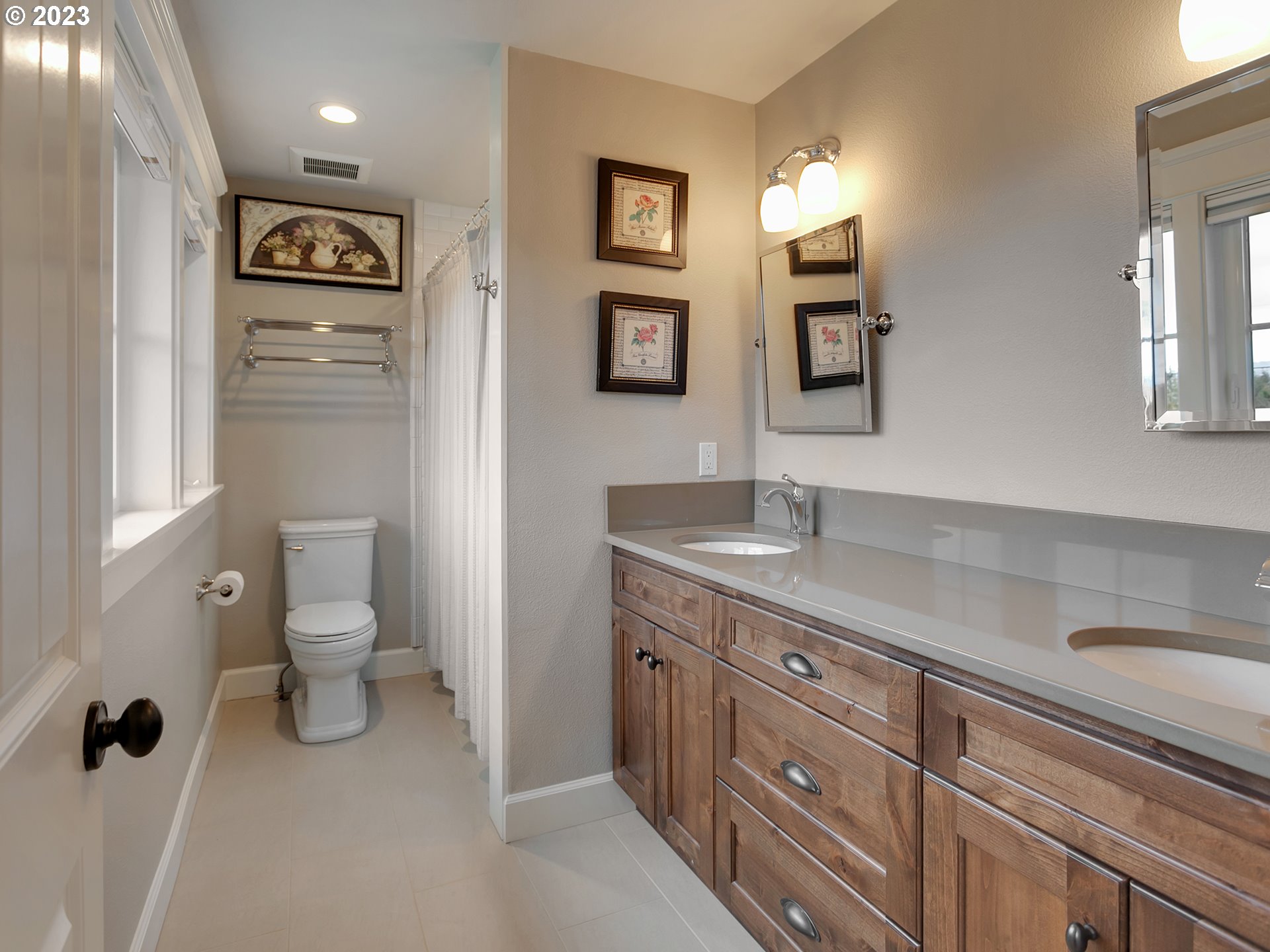 22560 Southwest Schmeltzer Road Sherwood, OR 97140 - Photo 21 of 32 Gallery Image 21