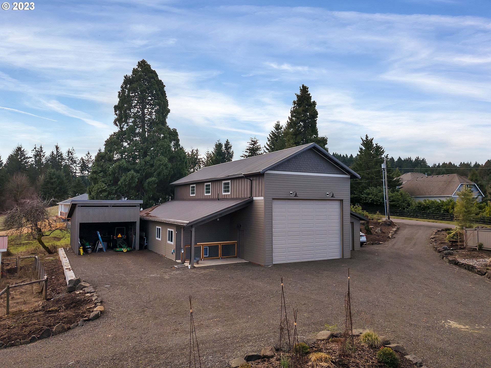 22560 Southwest Schmeltzer Road Sherwood, OR 97140 - Photo 26 of 32 Gallery Image 26