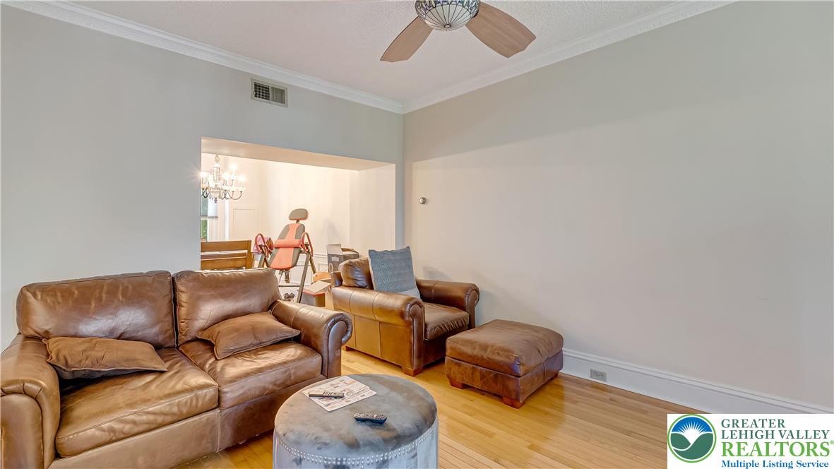 205 West Broad Street Bethlehem, PA 18018 - Photo 25 of 40 a living room with furniture and a window