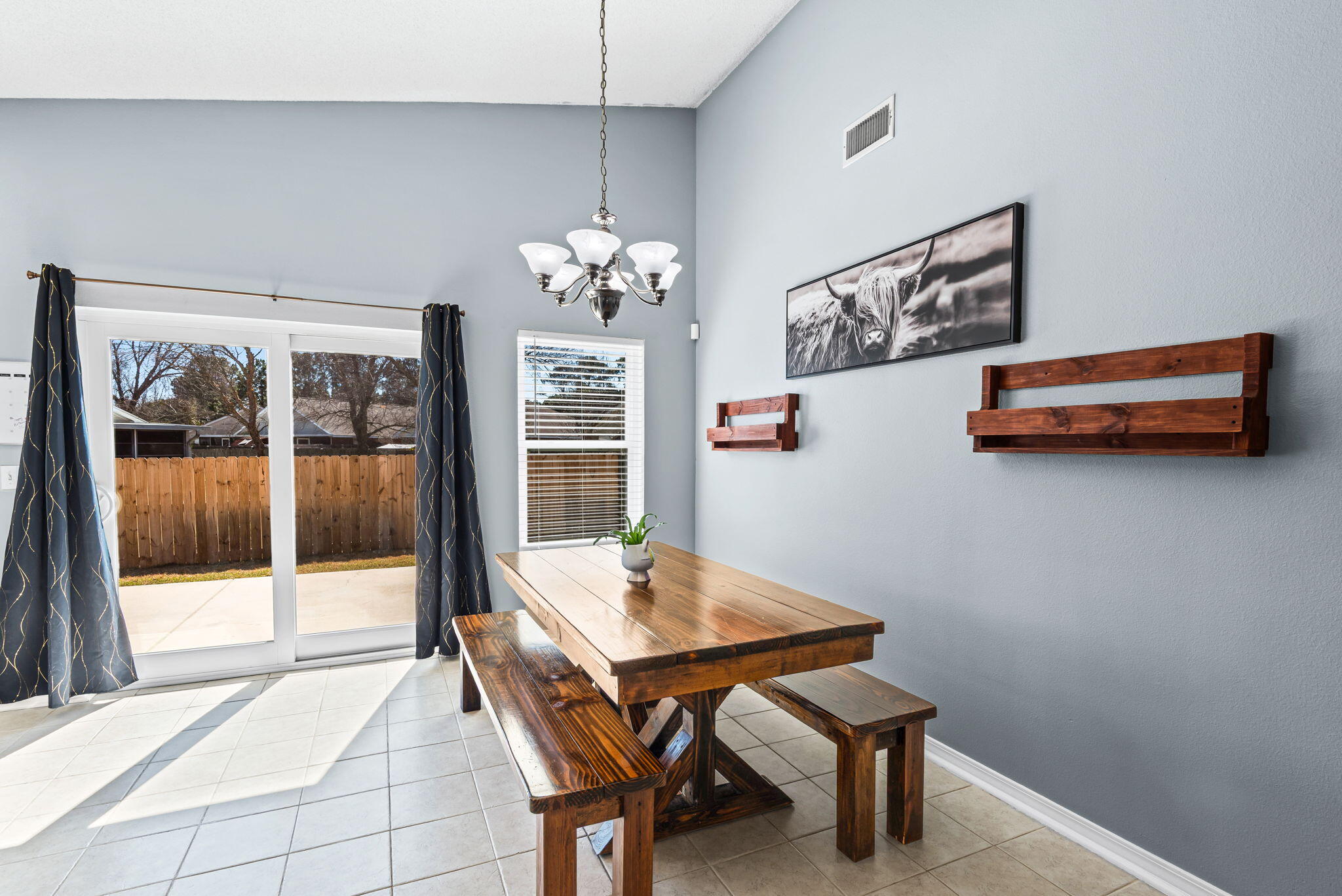 560 Rough Leaf Lane Mary Esther, FL 32569 - Photo 15 of 29 18-560RoughLeafLn_20131231_072