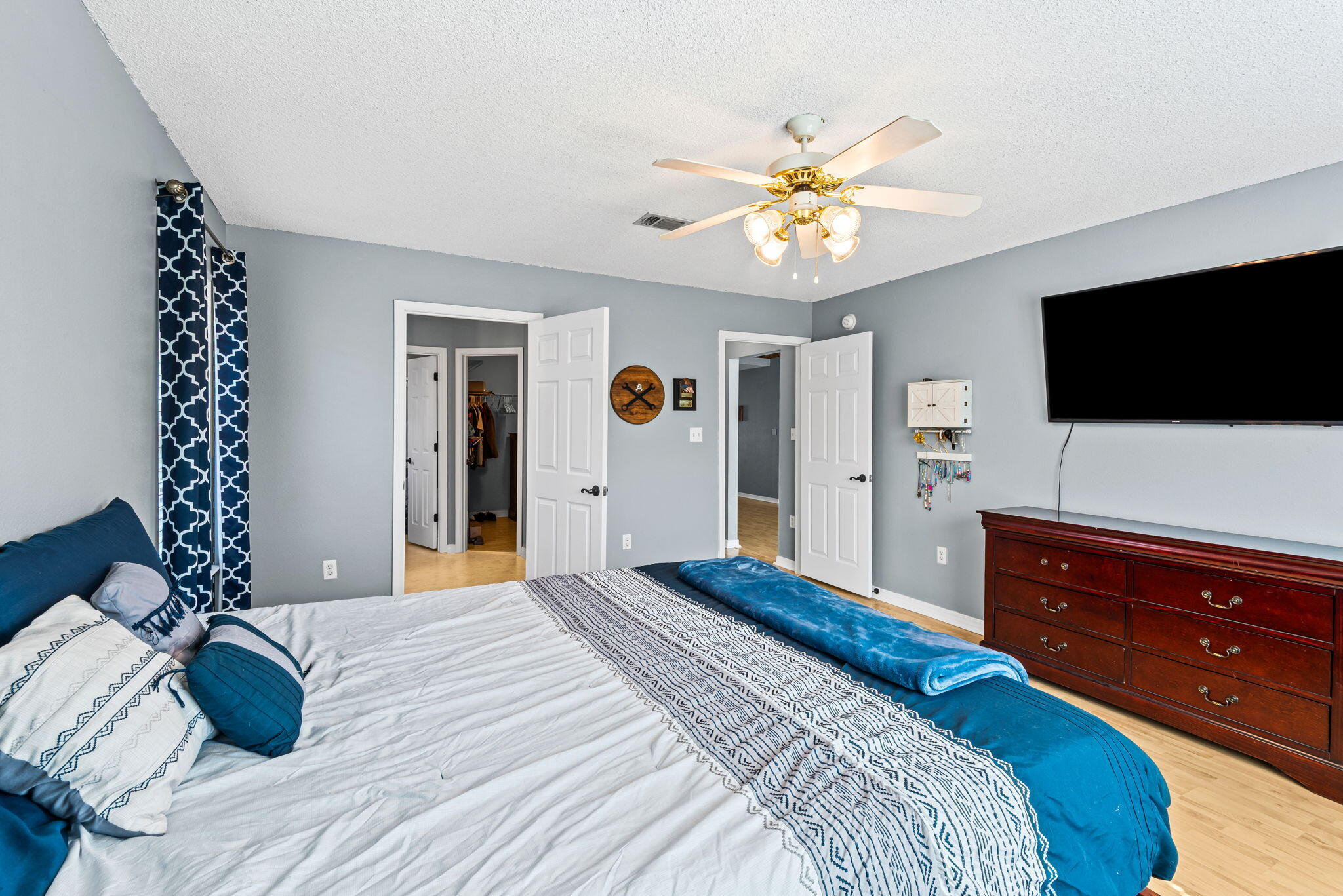 560 Rough Leaf Lane Mary Esther, FL 32569 - Photo 18 of 29 21-560RoughLeafLn_20131231_087