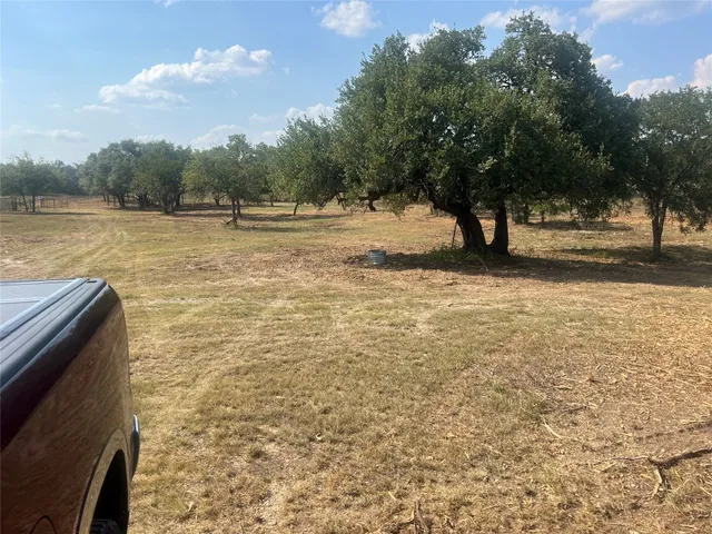 $3,200 | 9800 Ranch To Market Road 150, Driftwood, TX 78619