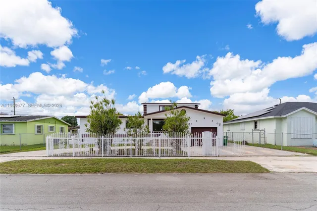 $760,000 | 13930 Van Buren Street, Miami, FL 33176