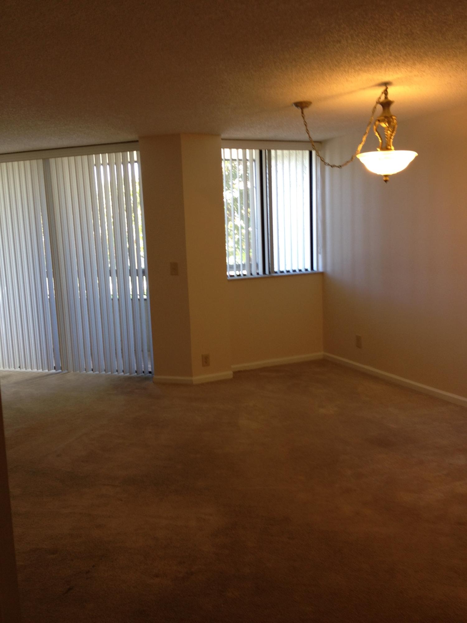 6463 La Costa Drive, Unit 201 Boca Raton, FL 33433 - Photo 2 of 3 DINING AREA