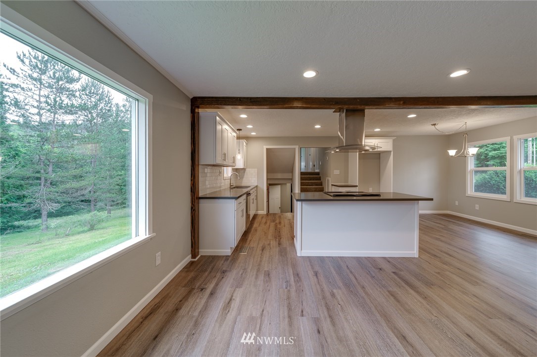 118 Bodine Road Kelso, WA 98626 - Photo 5 of 25 Gallery Image 5
