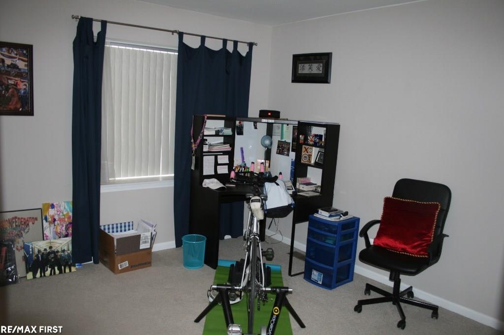4947 Crooks Road Royal Oak, MI 48073 - Photo 13 of 17 31338764-12.JPG