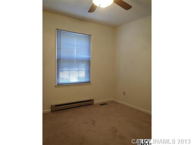 1700 Ponderosa Road Hickory, NC 28602 - Photo 9 of 16 Gallery Image 9