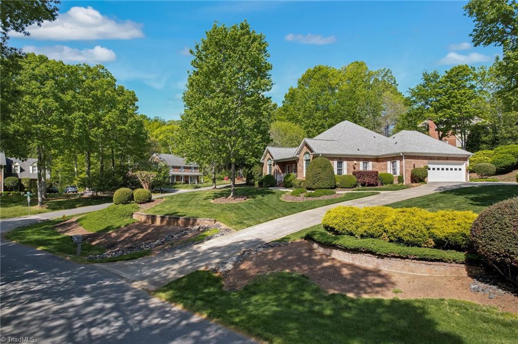 153 Oak Ridge Drive Eden, NC 27288 - Photo 4 of 44