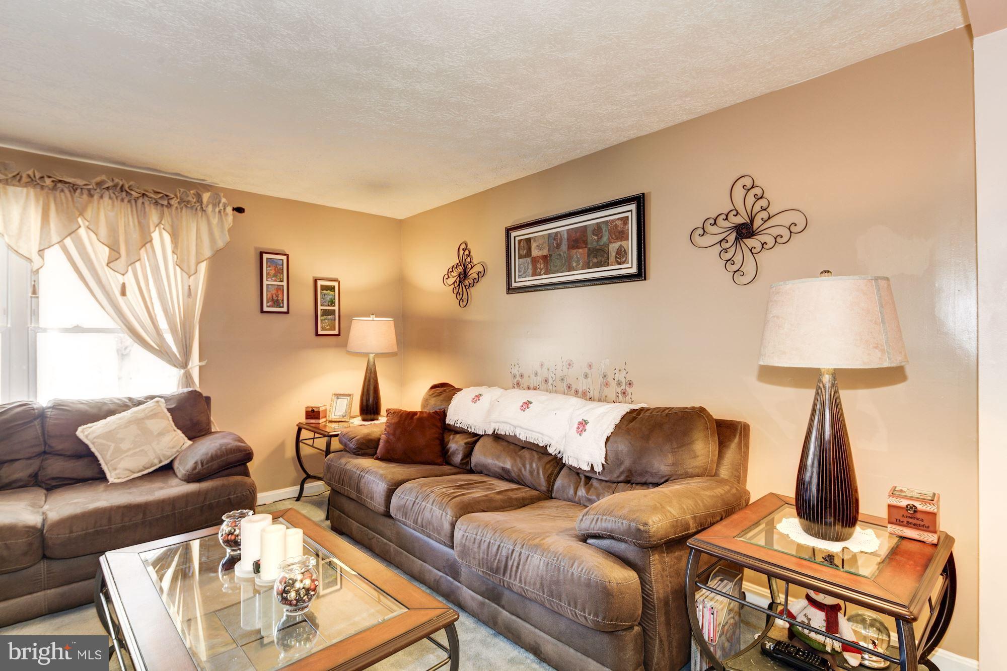 7674 Ridge Chapel Road Hanover, MD 21076 - Photo 5 of 30 Living Room