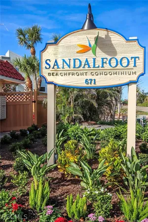 $749,000 | 671 East Gulf Drive, Unit 3C3, Sanibel, FL 33957