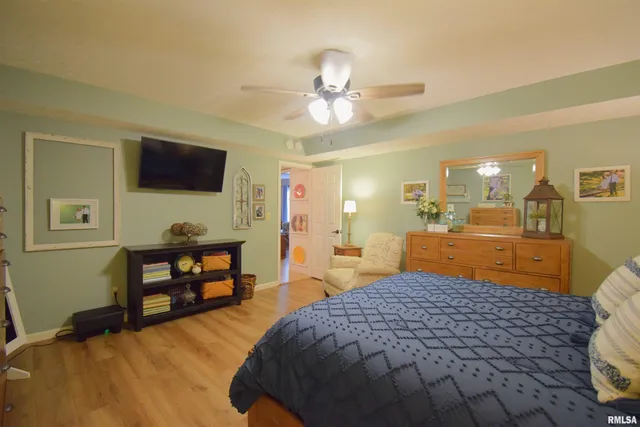 $315,000 | 417 Jay Drive, Mount Vernon, IL 62864