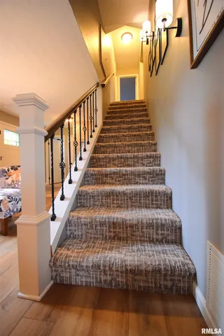 $315,000 | 417 Jay Drive, Mount Vernon, IL 62864