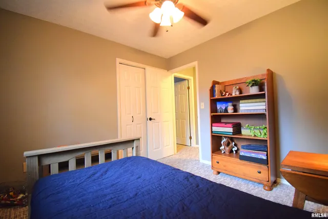 $315,000 | 417 Jay Drive, Mount Vernon, IL 62864