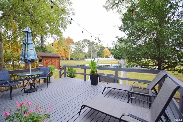 $315,000 | 417 Jay Drive, Mount Vernon, IL 62864