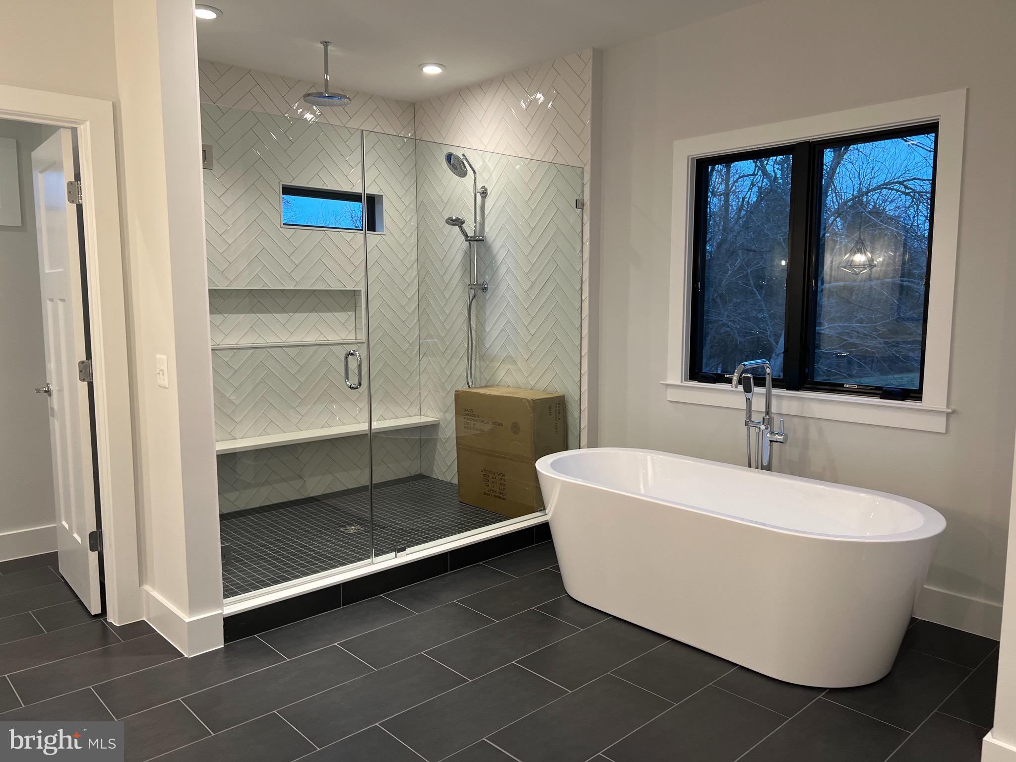10150 Browns Mill Road Vienna, VA 22182 - Photo 14 of 20 Gallery Image 14