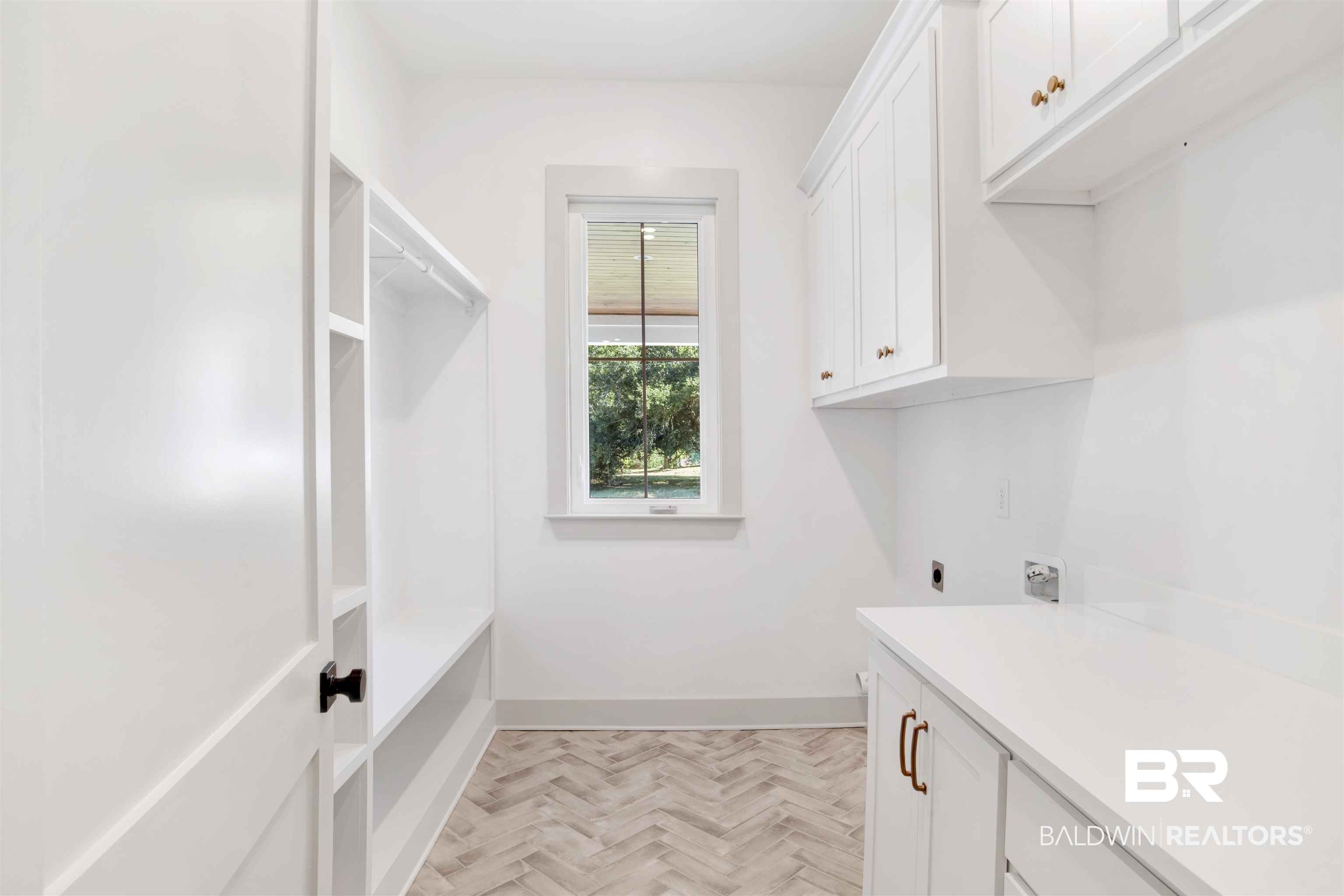 10770 Gayfer Rd Extension Fairhope, AL 36532 - Photo 21 of 36 Laundry