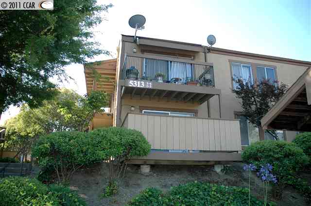 5313 Ridgeview Circle, Unit 4 El Sobrante, CA 94803 - Photo 1 of 1 Gallery Image 1