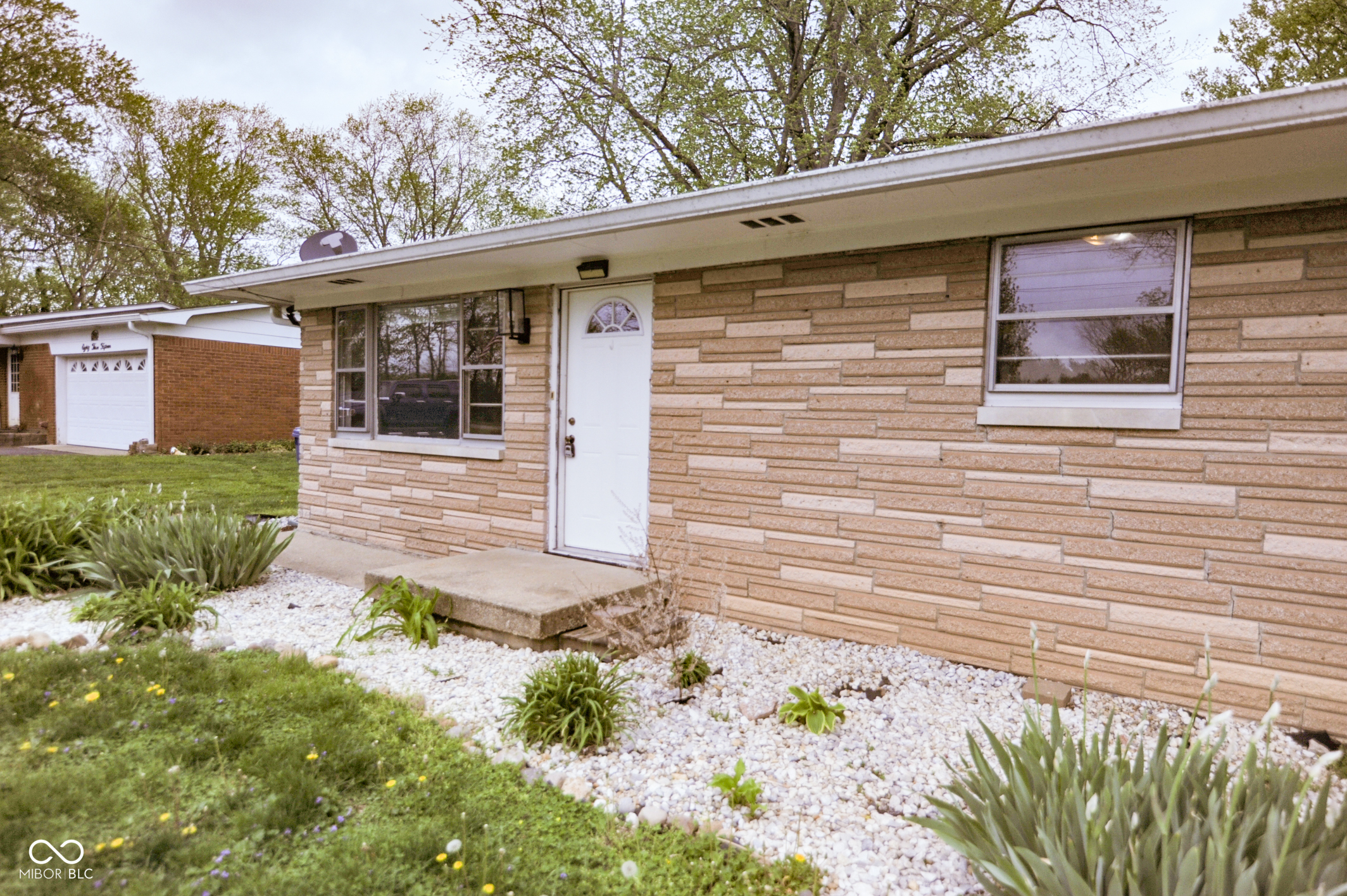 8325 Lake Road Indianapolis, IN 46217 - Photo 27 of 29