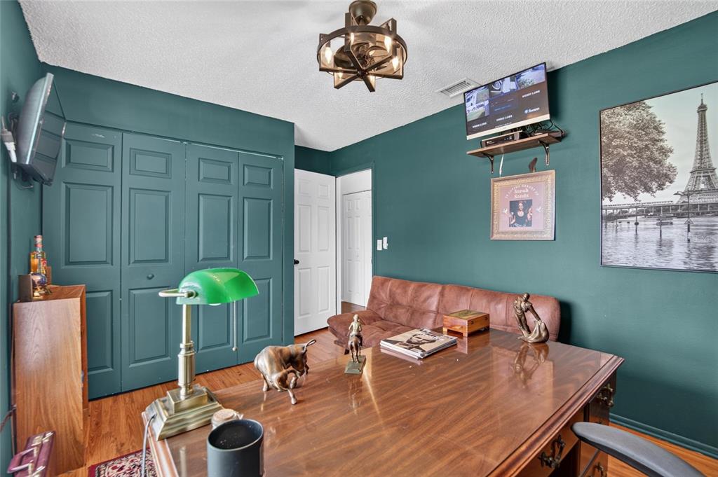 2531 Ridge Top Way Valrico, FL 33594 - Photo 41 of 77 Gallery Image 41