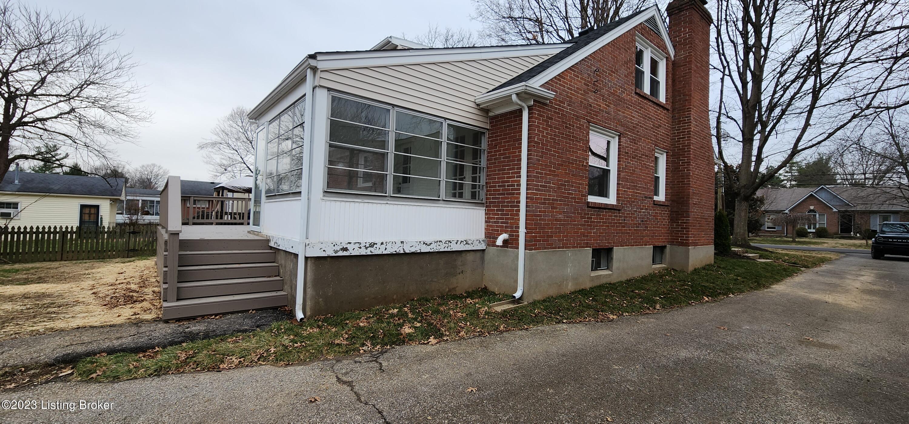 905 Perryman Road Louisville, KY 40207 - Photo 91 of 106 20230111_150243