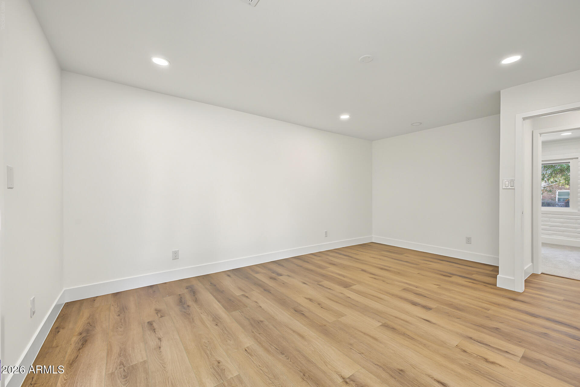 3008 West Gail Road Phoenix, AZ 85029 - Photo 14 of 28 PRIMARY