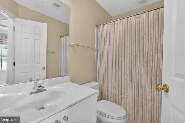 $850,000 | 2411 Gorgas Place, Alexandria, VA 22311