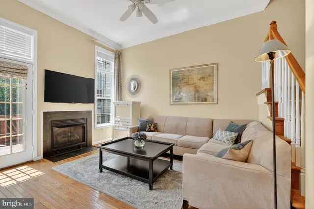 $850,000 | 2411 Gorgas Place, Alexandria, VA 22311