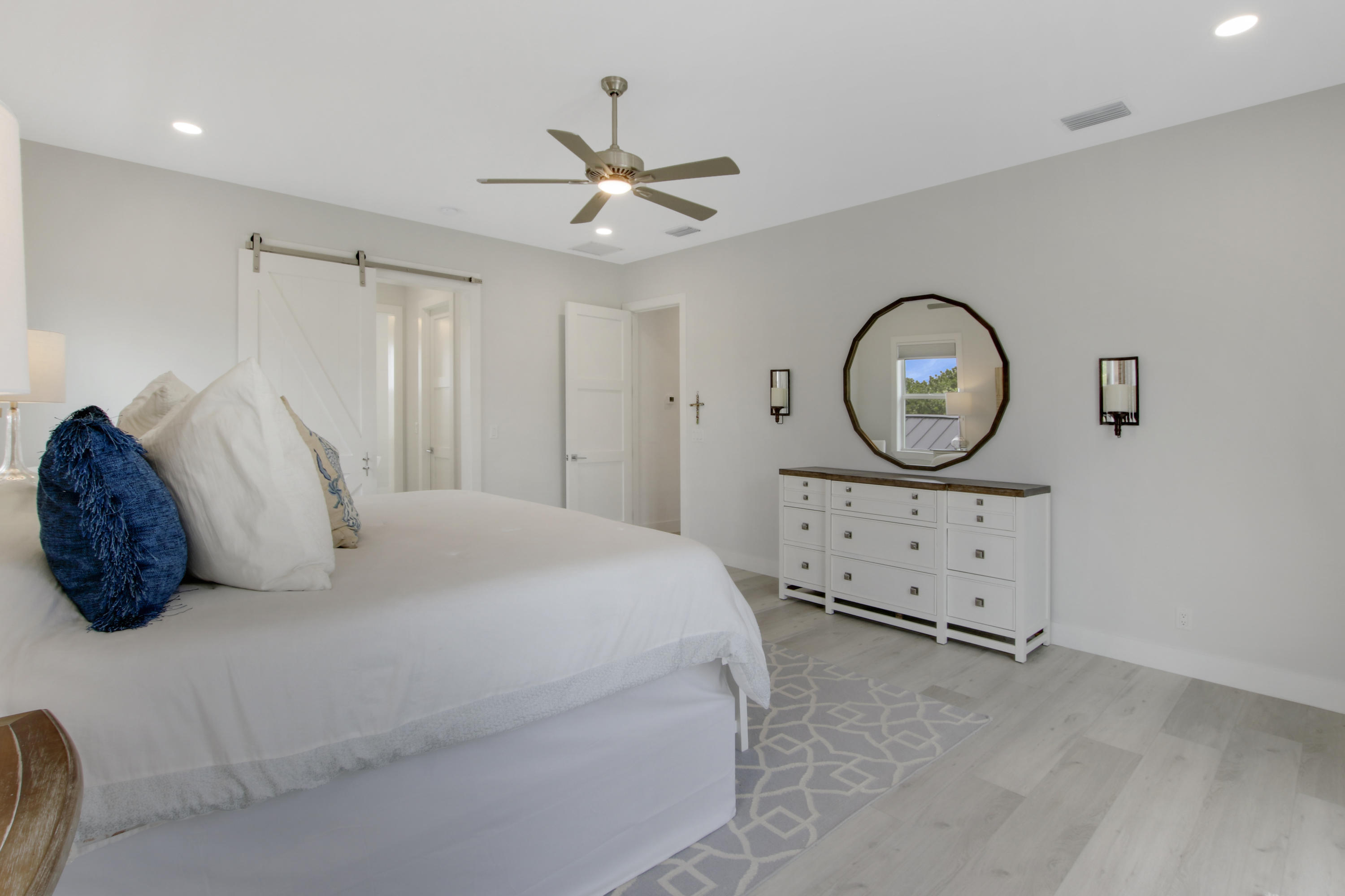 3372 Cove Road Jupiter, FL 33469 - Photo 34 of 44 House2-41