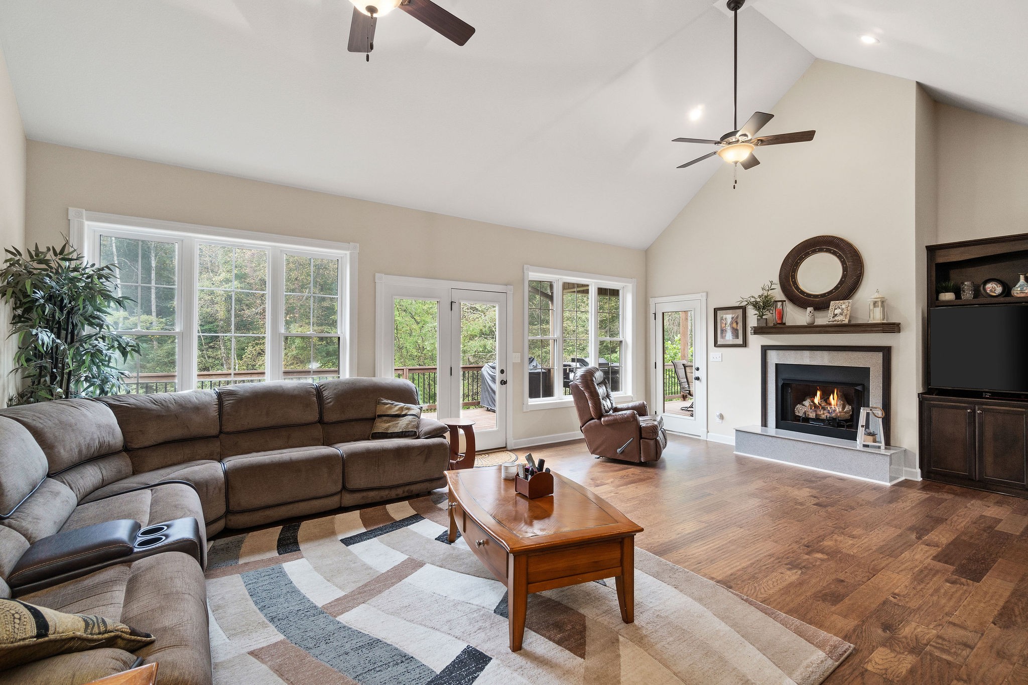 136 Hickory Hills Lane Tennessee Ridge, TN 37178 - Photo 8 of 26 Gallery Image 8
