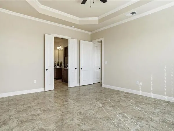 $489,400 | 4021 West J E Woody Road, Springtown, TX 76082