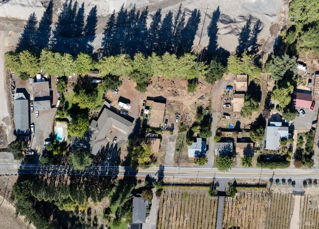 $1,685,000 | 101 Bailhache Avenue, Healdsburg, CA 95448