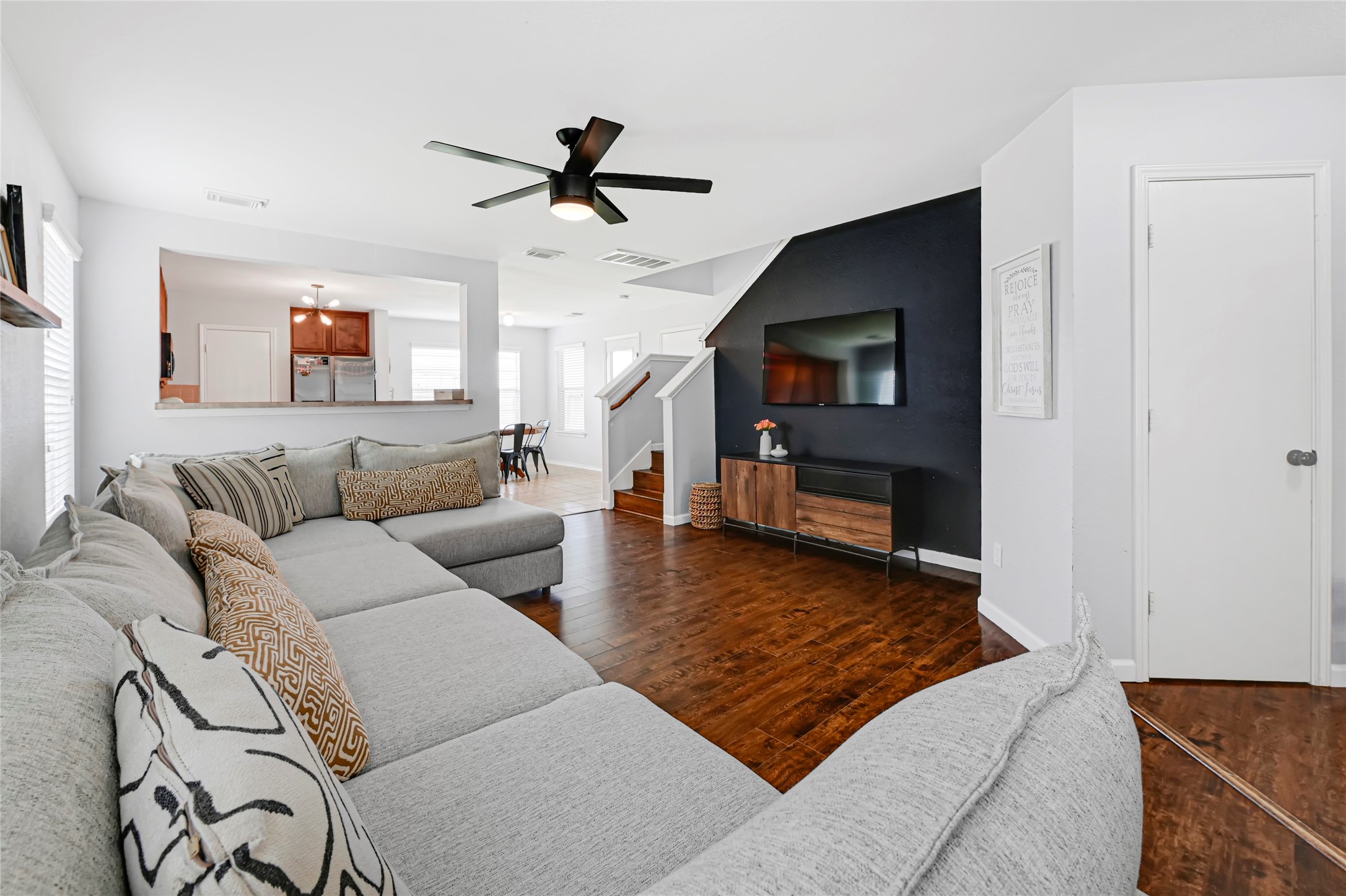 29702 Roland Orchard Court Spring, TX 77386 - Photo 3 of 25