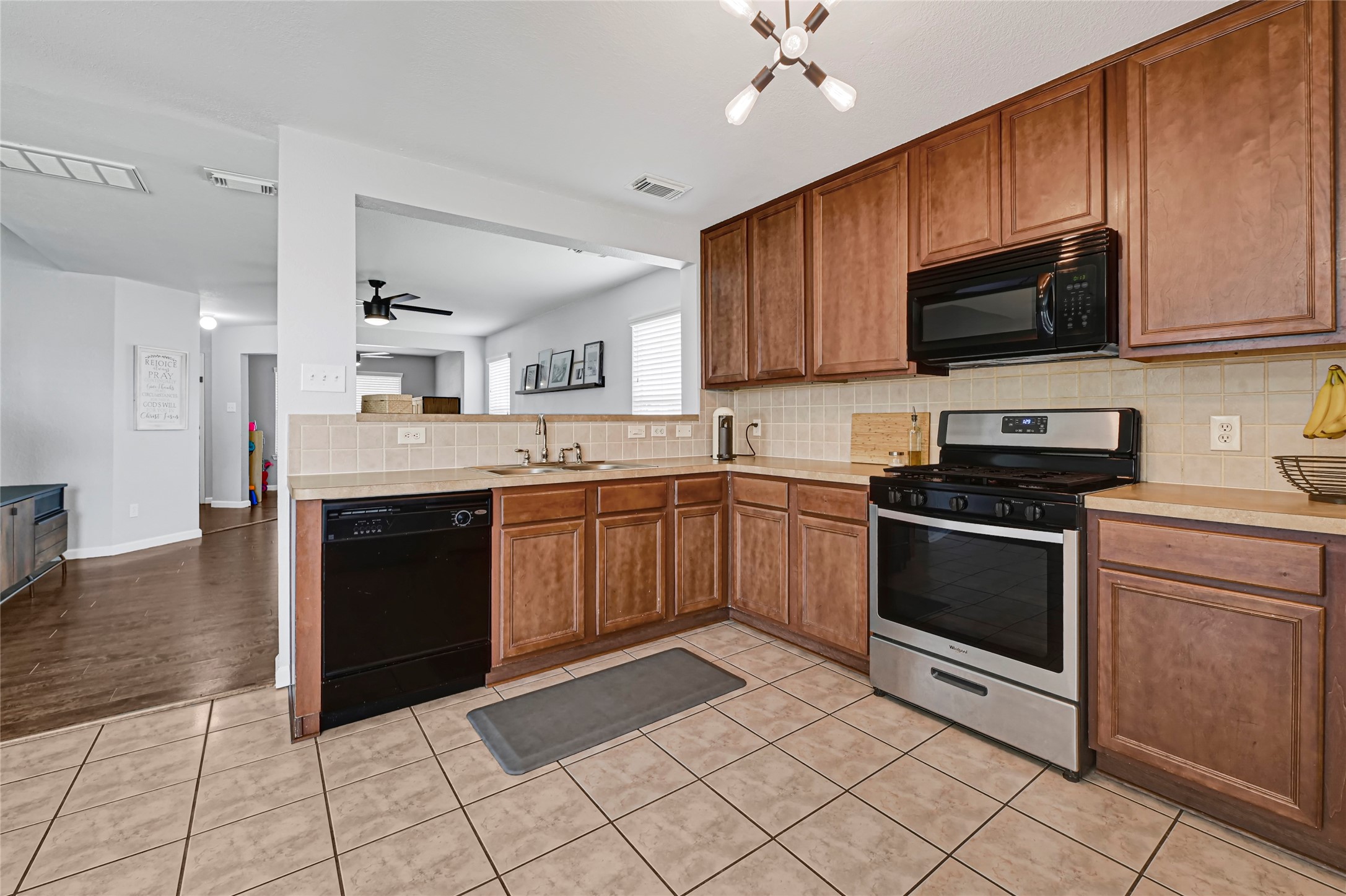 29702 Roland Orchard Court Spring, TX 77386 - Photo 7 of 25