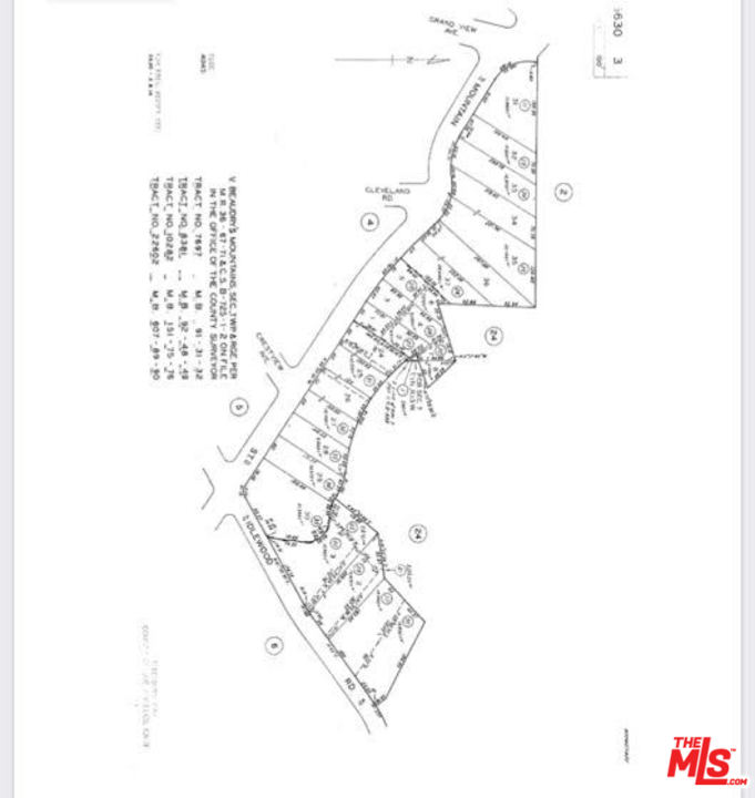 0 North Idlewood Road Glendale, CA 91202 - Photo 9 of 10 a picture of a person on a small shelf