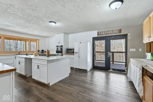 $700,000 | 3524 Dollsberry Lane, Nashville, IN 47448