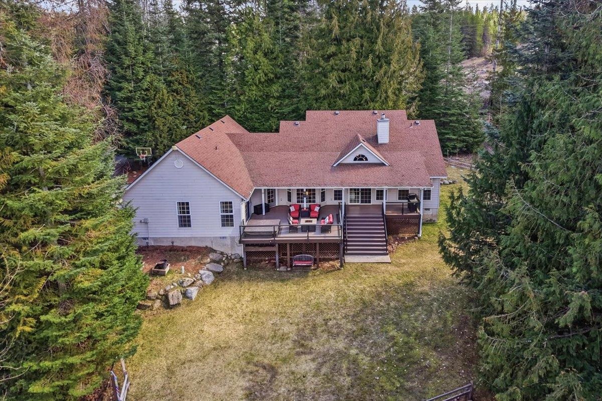 912 Deer Valley Road Newport, WA 99156 - Photo 1 of 43