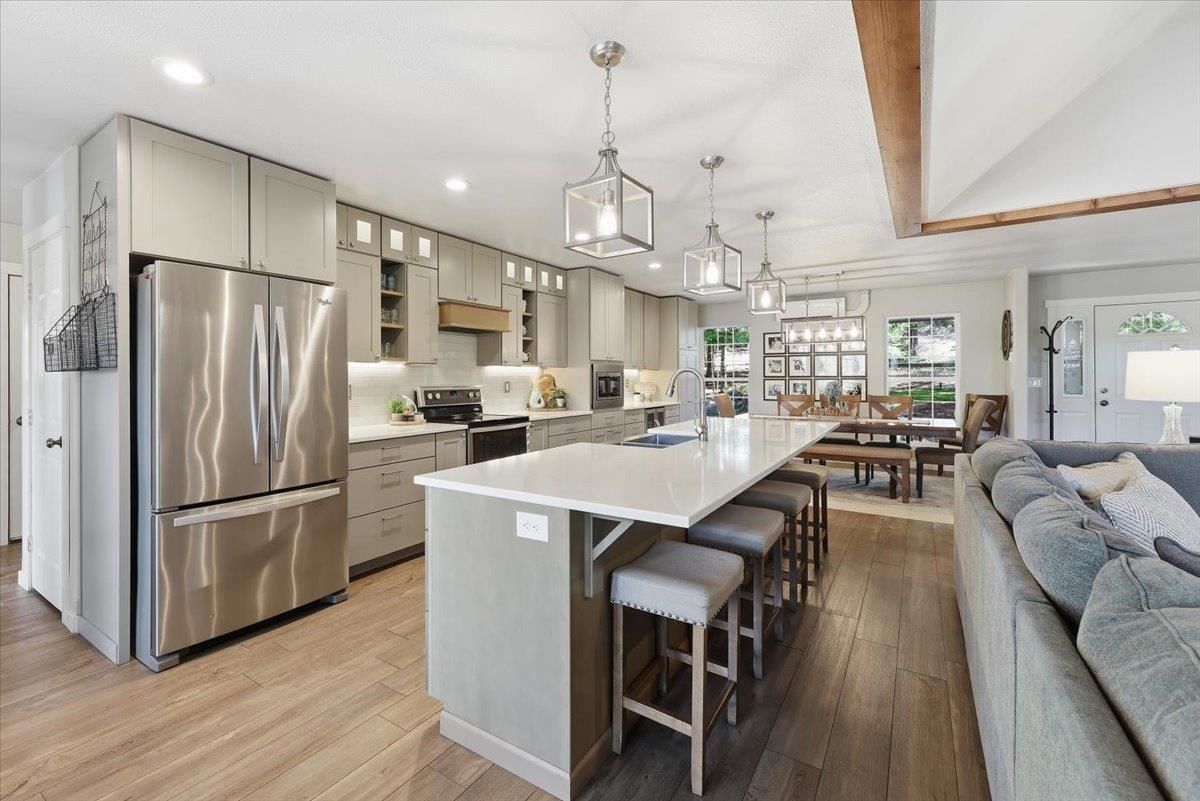 912 Deer Valley Road Newport, WA 99156 - Photo 11 of 43