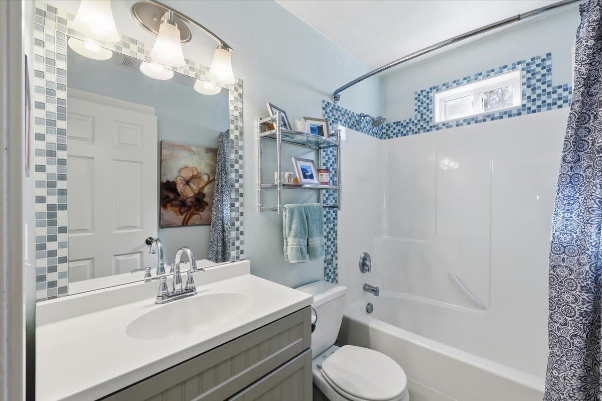 912 Deer Valley Road Newport, WA 99156 - Photo 24 of 43