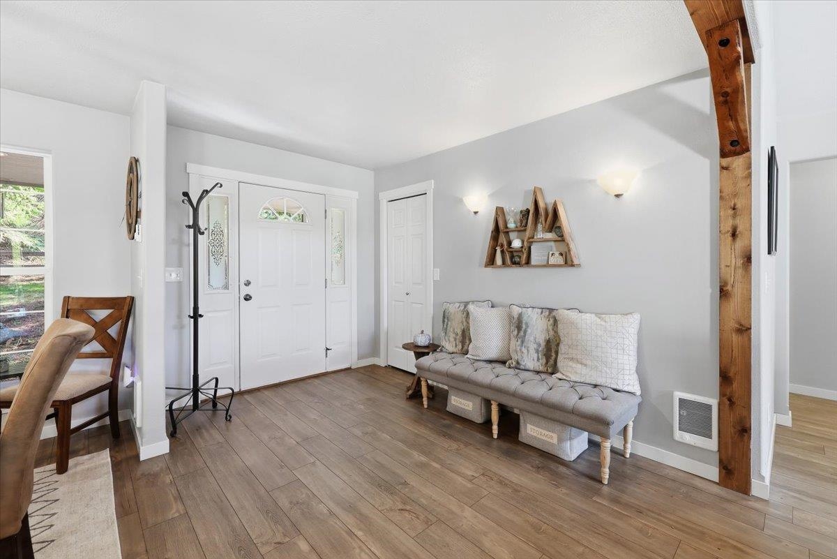 912 Deer Valley Road Newport, WA 99156 - Photo 6 of 43