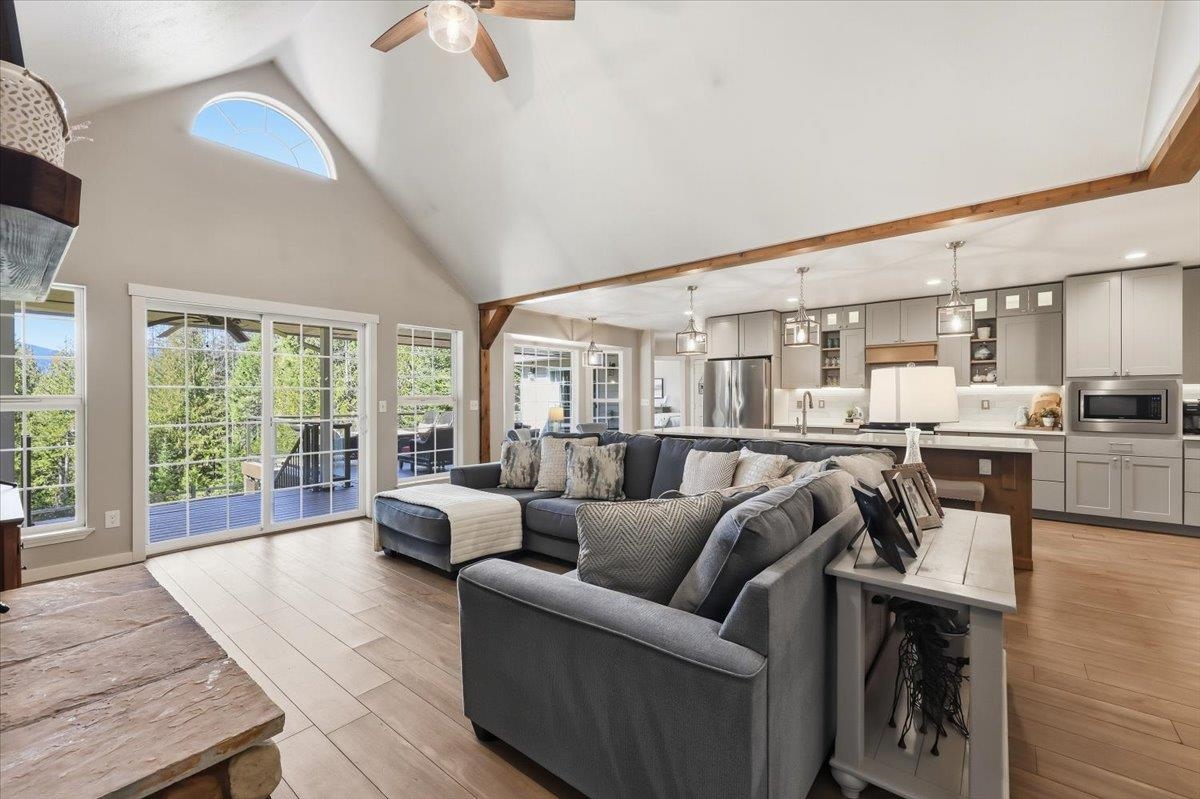 912 Deer Valley Road Newport, WA 99156 - Photo 9 of 43