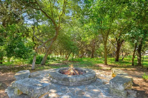 $550,000 | 409 Harris Drive, Austin, TX 78737