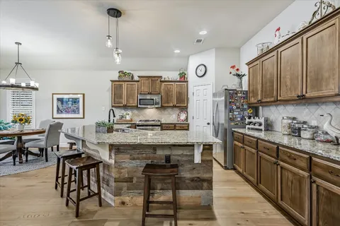 $550,000 | 409 Harris Drive, Austin, TX 78737