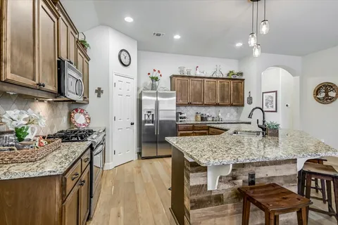 $550,000 | 409 Harris Drive, Austin, TX 78737