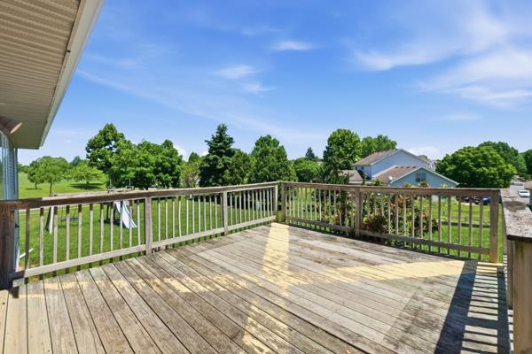 701 Rodefeld Way Madison, WI 53718 - Photo 34 of 41