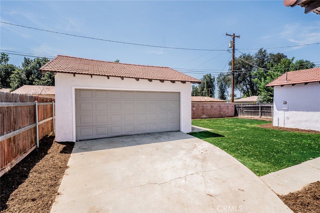 2586 Prospect Avenue Riverside, CA 92507 - Photo 2 of 35 Gallery Image 2